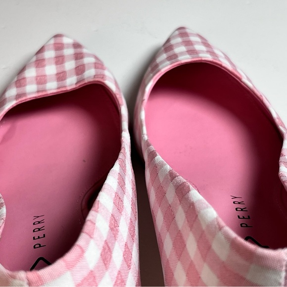 💕 KATY PERRY | 9 | The Golden Pump - Picture 12 of 16